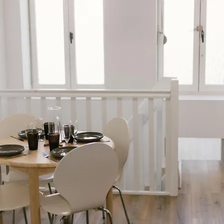 Le Gaston Апартаменты *